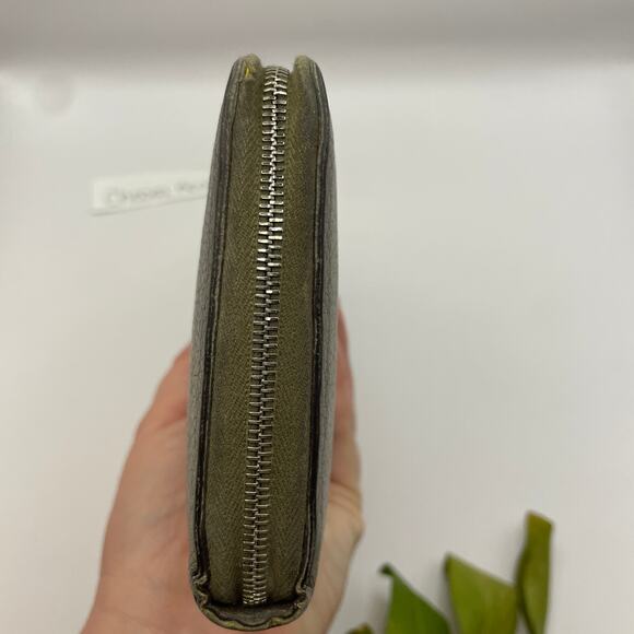 Celine Large Zip Around Wallet Multifuction Grained Calfskin Gray - Picture 6 of 16